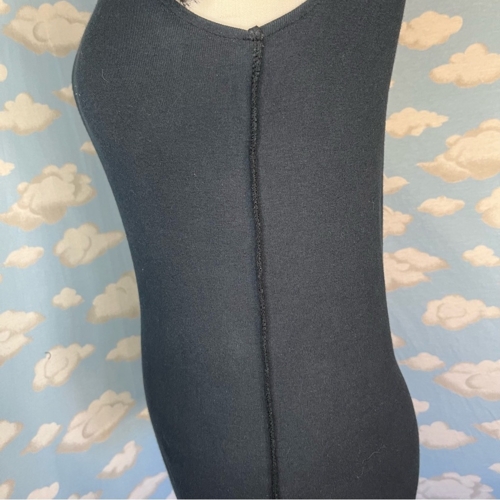 Alice + Olivia sleeveless fitted top with ruffled shoulders Black Size XS - Picture 8 of 8